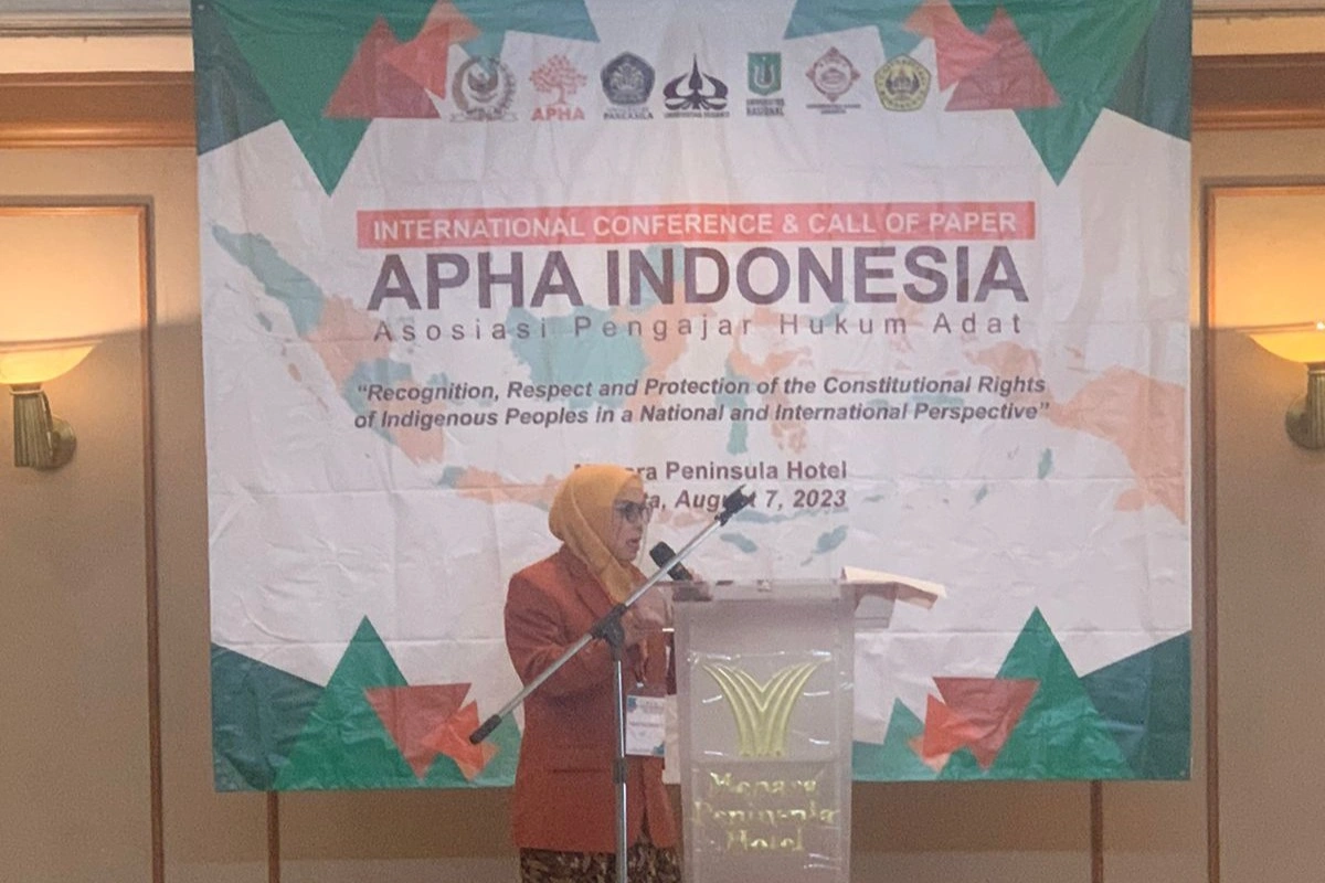 Professor of Customary Law, Faculty of Law, USU, Panel Speaker at the International Conference organized by the MPR RI together with the Association of Customary Law Teachers (APHA)